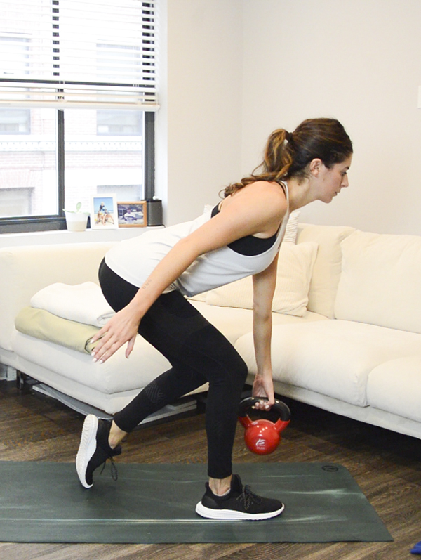 25-Minute Circuit Workout with Cardio Blasts: Butt & Legs