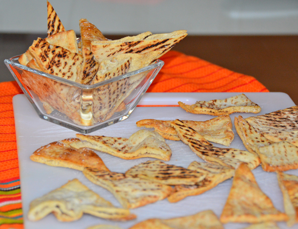 Easy Homemade Baked Pita Chips | Pumps & Iron