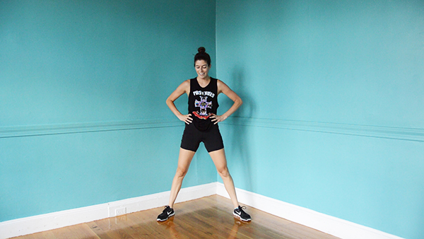 Bodyweight Tabata Workout: Total Body + Cardio - This 12-minute workout is broken up into three tabata supersets. Video included so you can follow along at home! #tabata #tabataworkout #bodyweightworkout #athomeworkout #intervaltraining #hiit