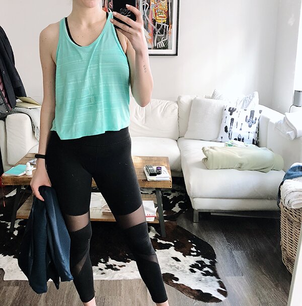 A Week of Workout Outfits (April) - Lucy swing crop tank with Michi leggings