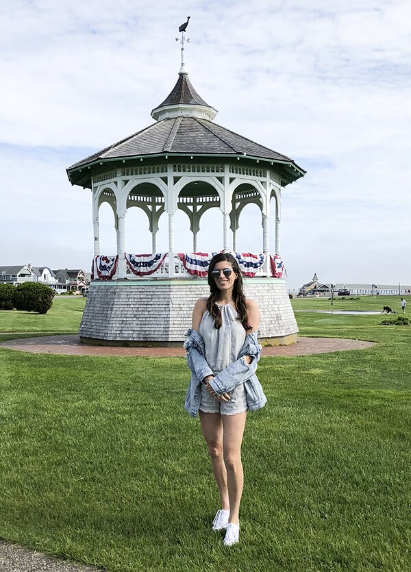Stitch Fix Giveaway - win a vacation anywhere in the US and a 10-piece fix to wear while you're traveling!