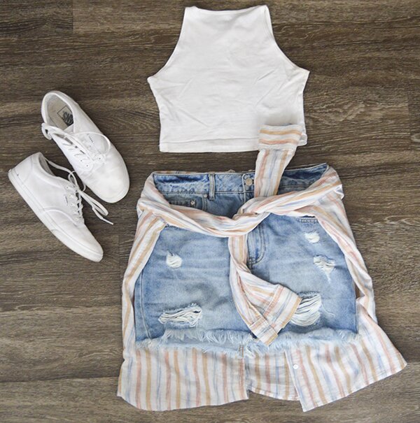 Stitch Fix Giveaway - win a vacation anywhere in the US and a 10-piece fix to wear while you're traveling!