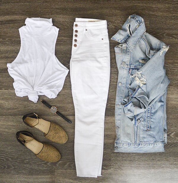 Stitch Fix Giveaway - win a vacation anywhere in the US and a 10-piece fix to wear while you're traveling!